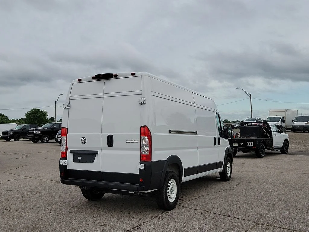 Used 2025 White Ram High Roof image 5