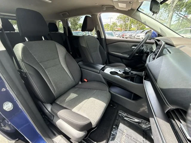 2023 Nissan Rogue SV - Photo 26