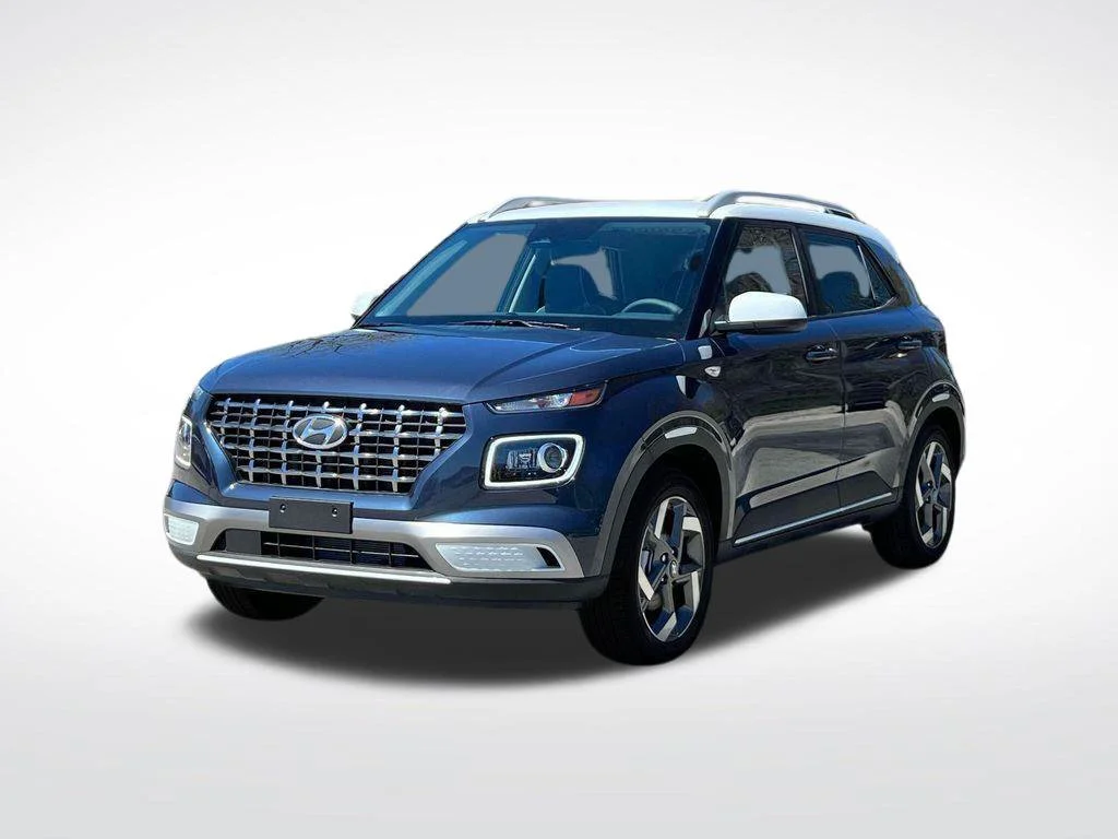 Used 2025 White Hyundai Limited image 1