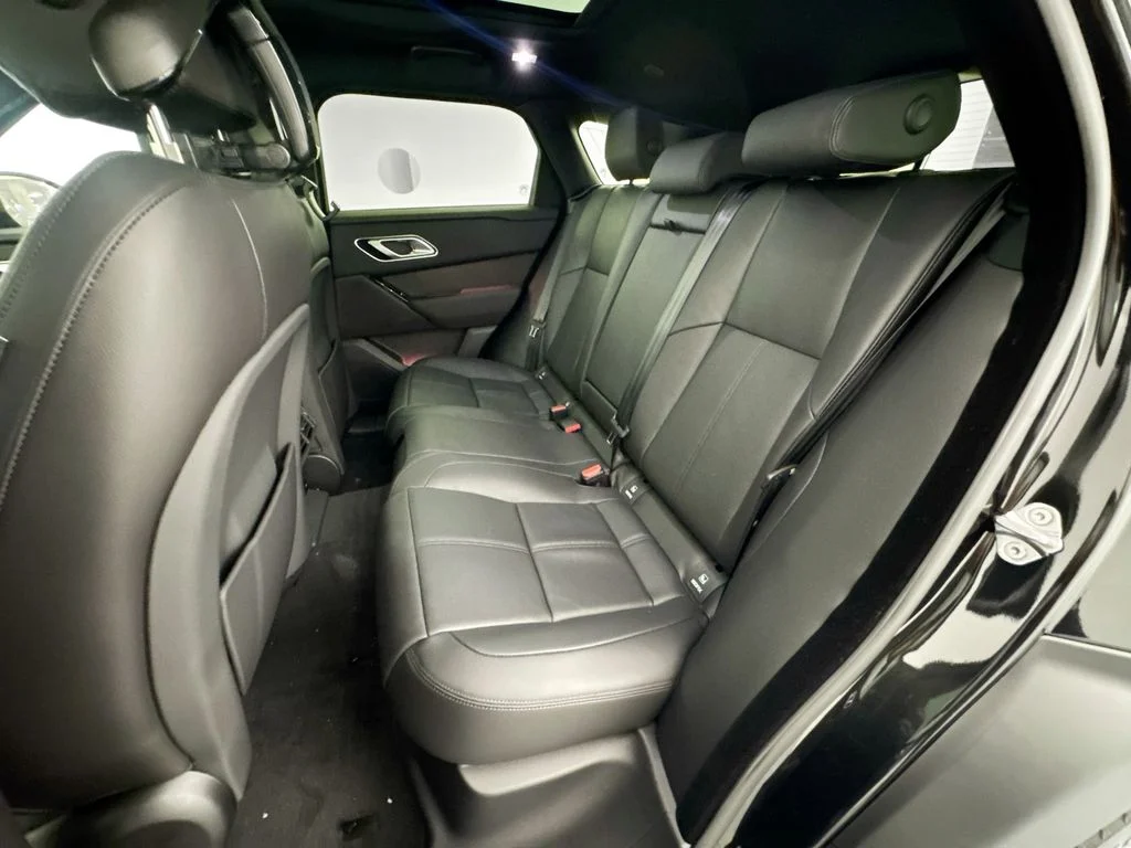 New 2026 Santorini Black Land Rover S image 25