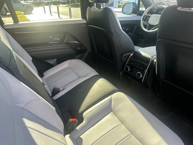 Used 2023 Red Land Rover SE Dynamic image 10