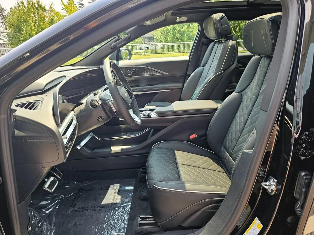 New 2026 Stellar Black Metallic Cadillac V-Series Premium image 20