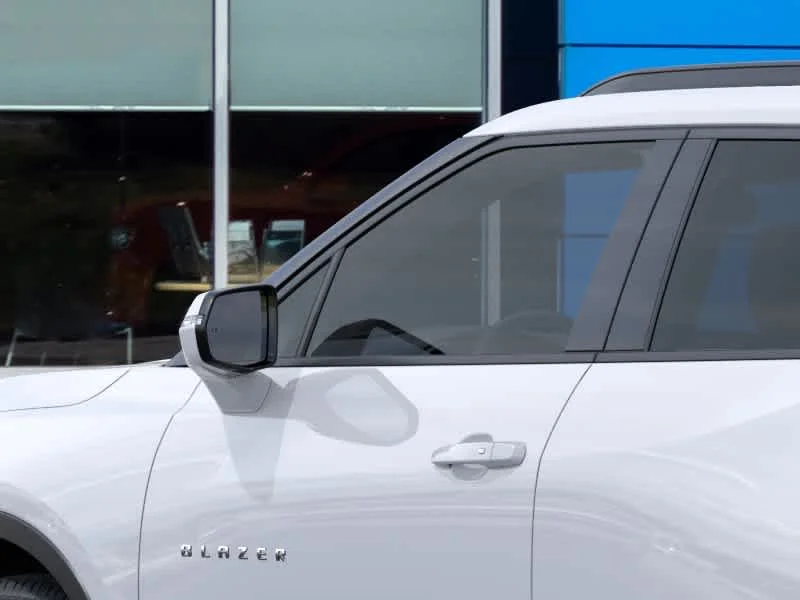 New 2026 Summit White Chevrolet 3LT image 12