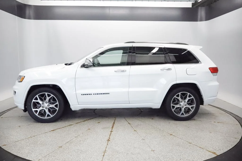 Certified Used 2020 White Jeep Overland image 6