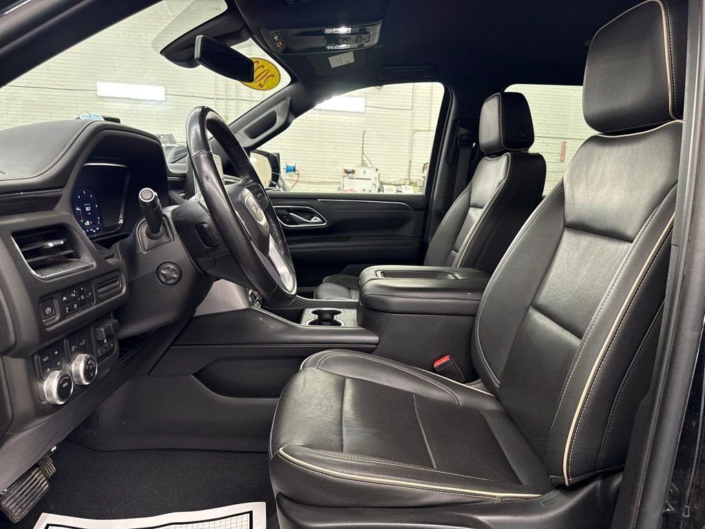 Used 2022 Black GMC SLT image 9