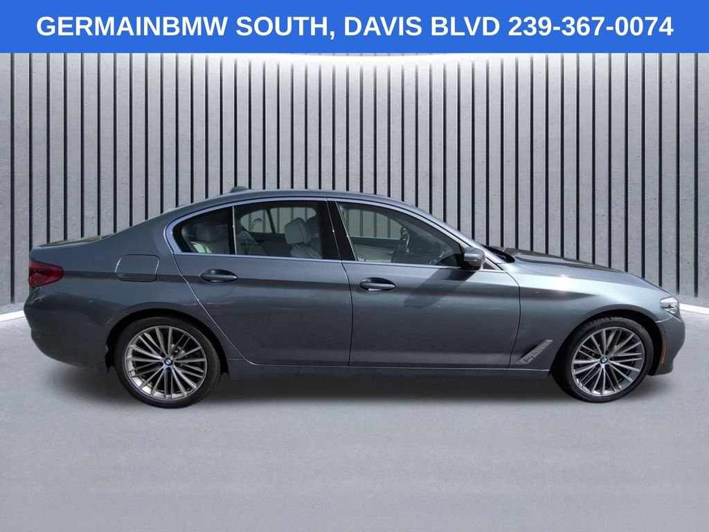 Used 2020 Bluestone Metallic BMW 530i image 4