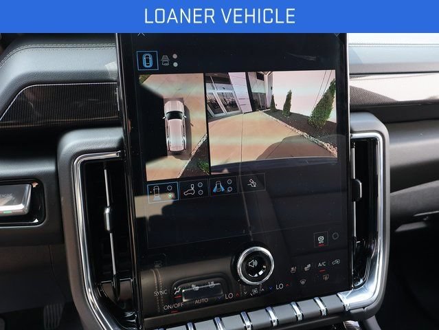 New 2026 Sterling Metallic GMC Elevation image 30