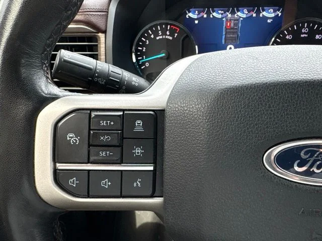 Used 2023 White Ford Limited image 21