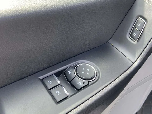 New 2026 Oxford White Ford F-250® XL image 13