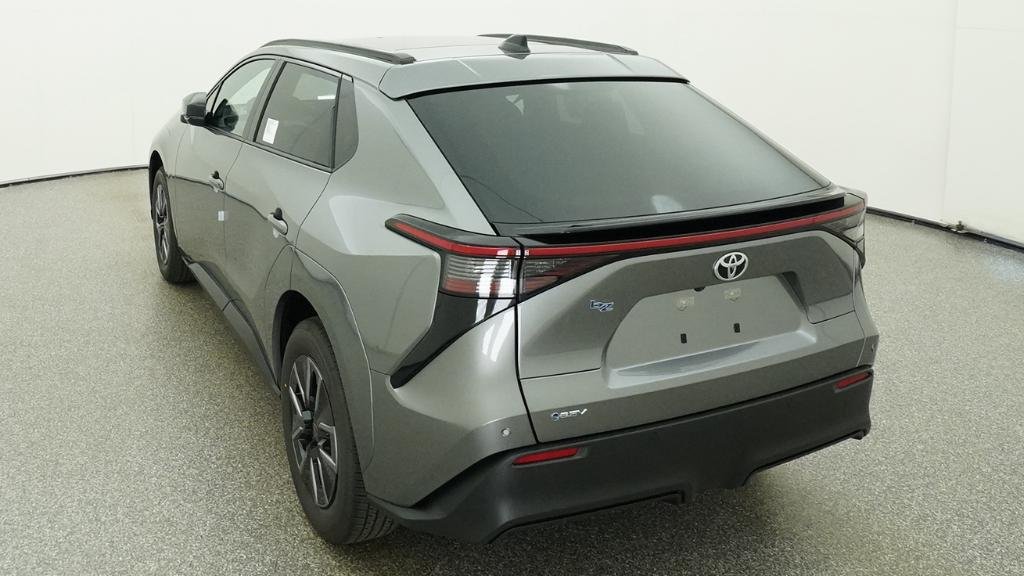 New 2026 Heavy Metal Toyota XLE image 14