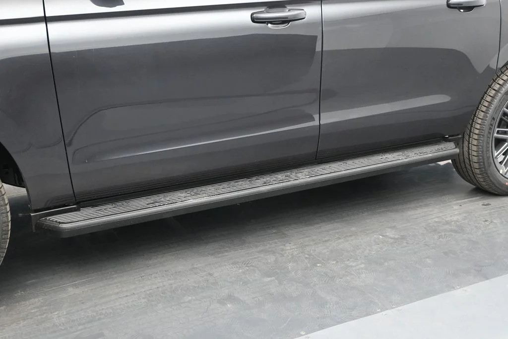 New 2026 Gray Ford Platinum image 26