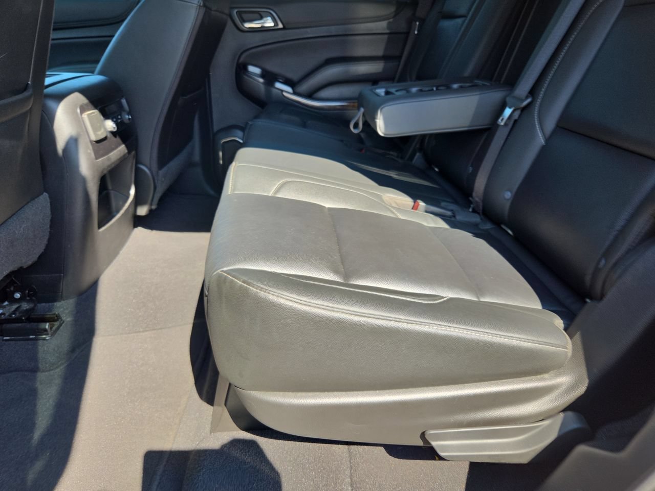 Used 2019 SUMMIT WHITE Chevrolet LT image 26
