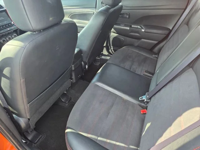 Used 2023 Orange Mitsubishi 2.0 SE image 33