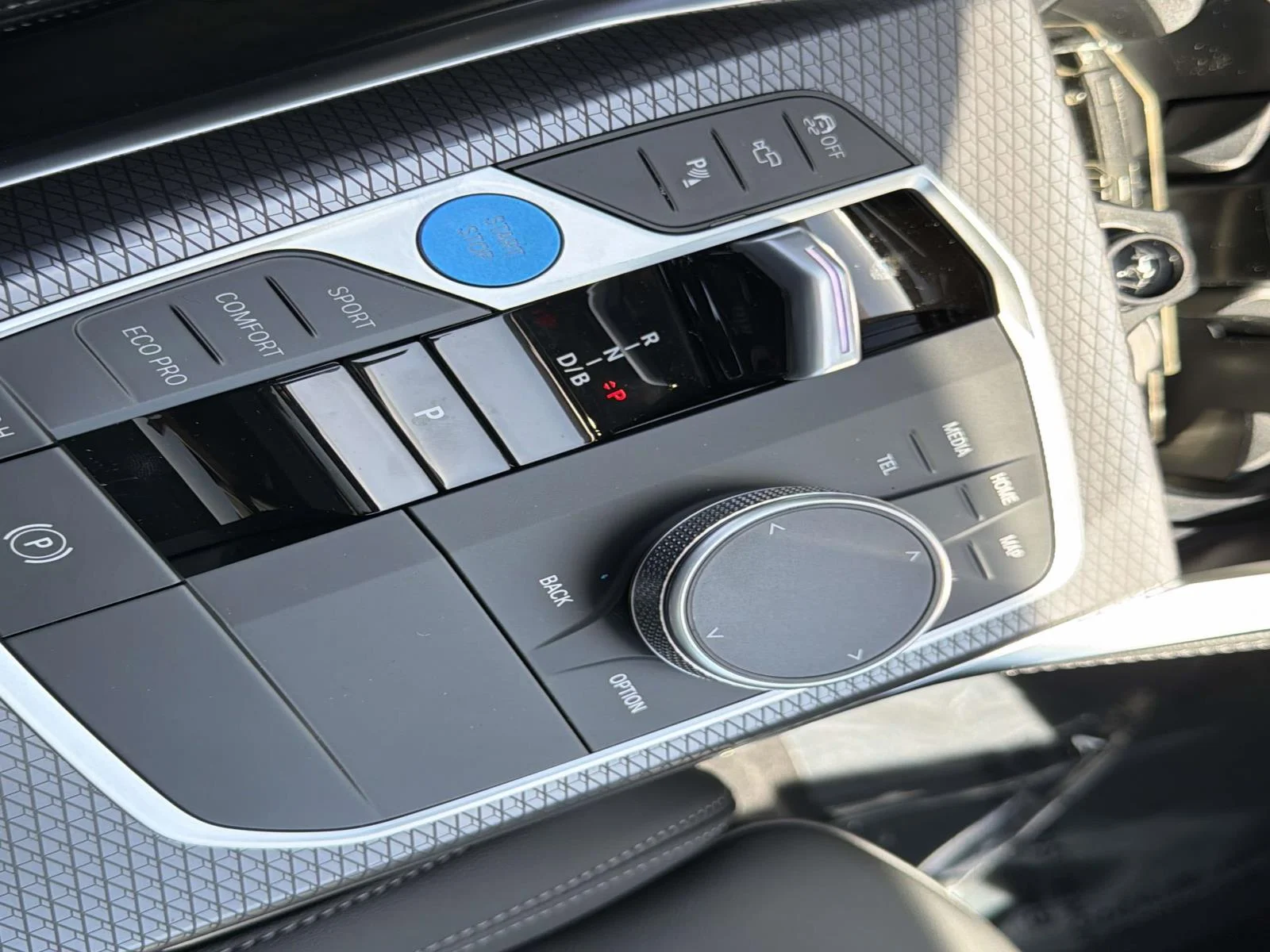 New 2026 Brooklyn Grey Metallic BMW eDrive40 image 22