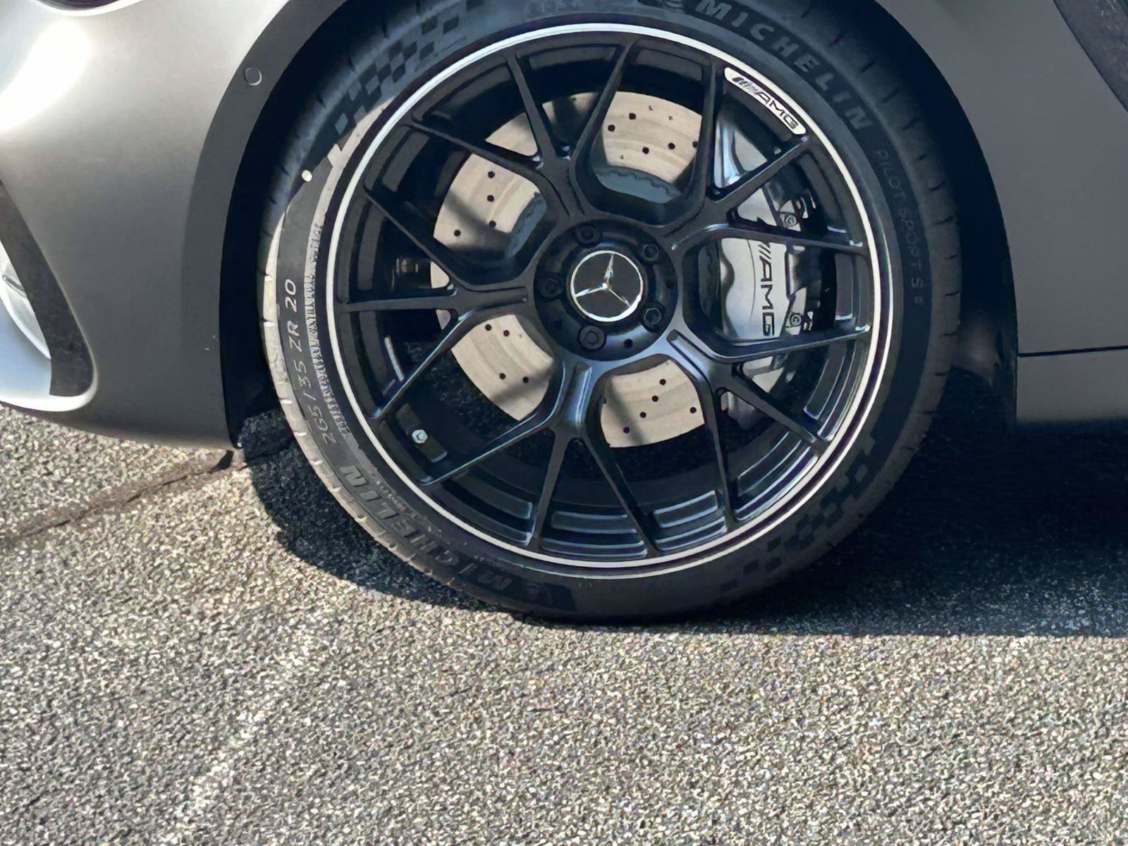 New 2027 MANUFAKTUR exclusive graphite grey magno Mercedes-Benz AMG® CLE 53 4MATIC®+ Coupe image 17