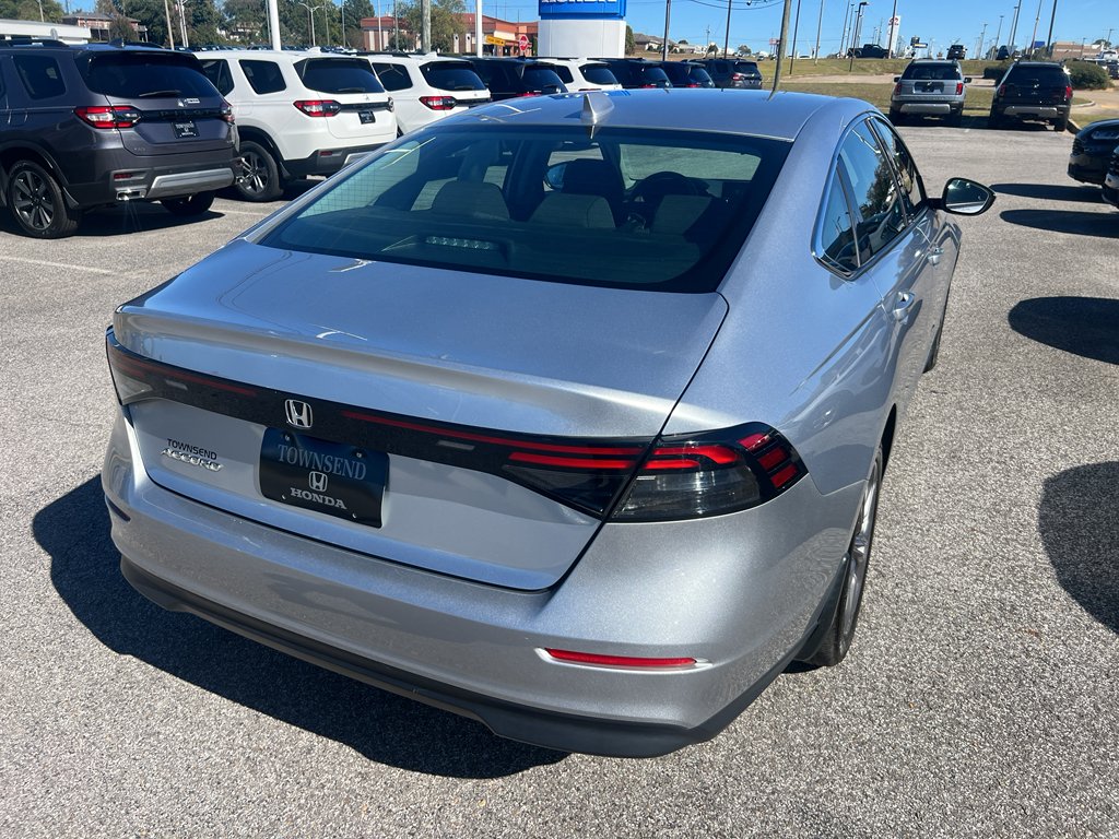 2024 Honda Accord 1.5T EX photo 4