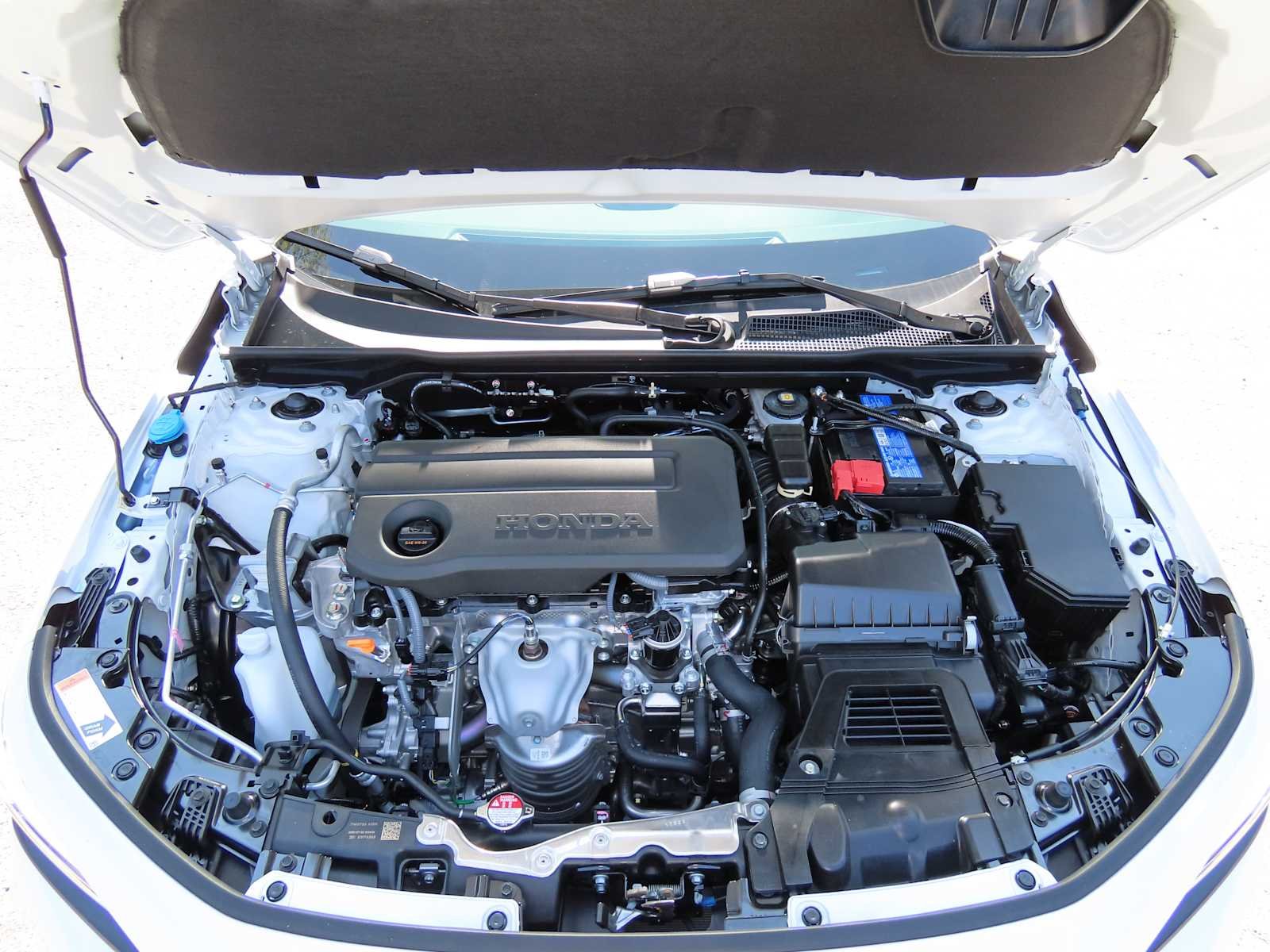 2026 Honda Civic Hatchback Sport - Photo 10