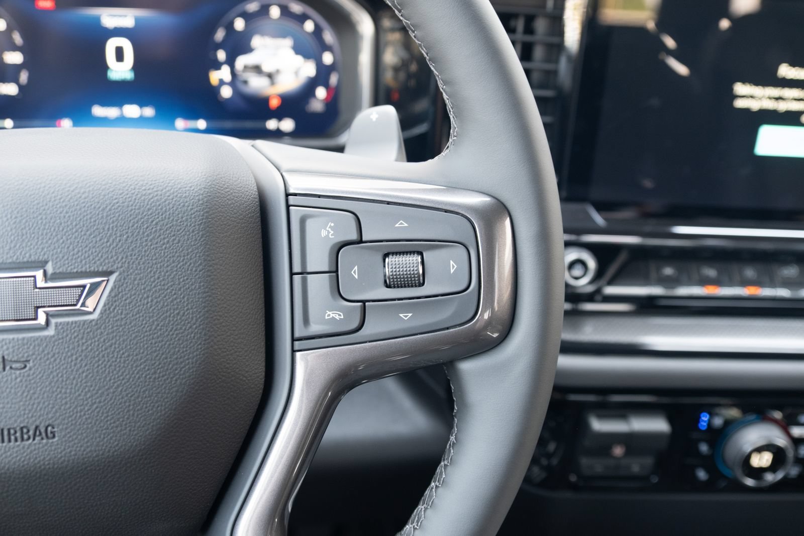 2026 Chevrolet Silverado 1500 ZR2 - Photo 7