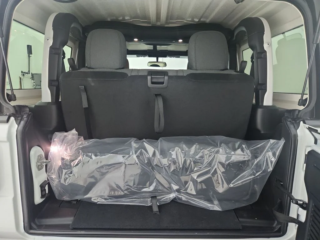 New 2026 Bright White Clear-Coat Exterior Paint Jeep Sport image 31