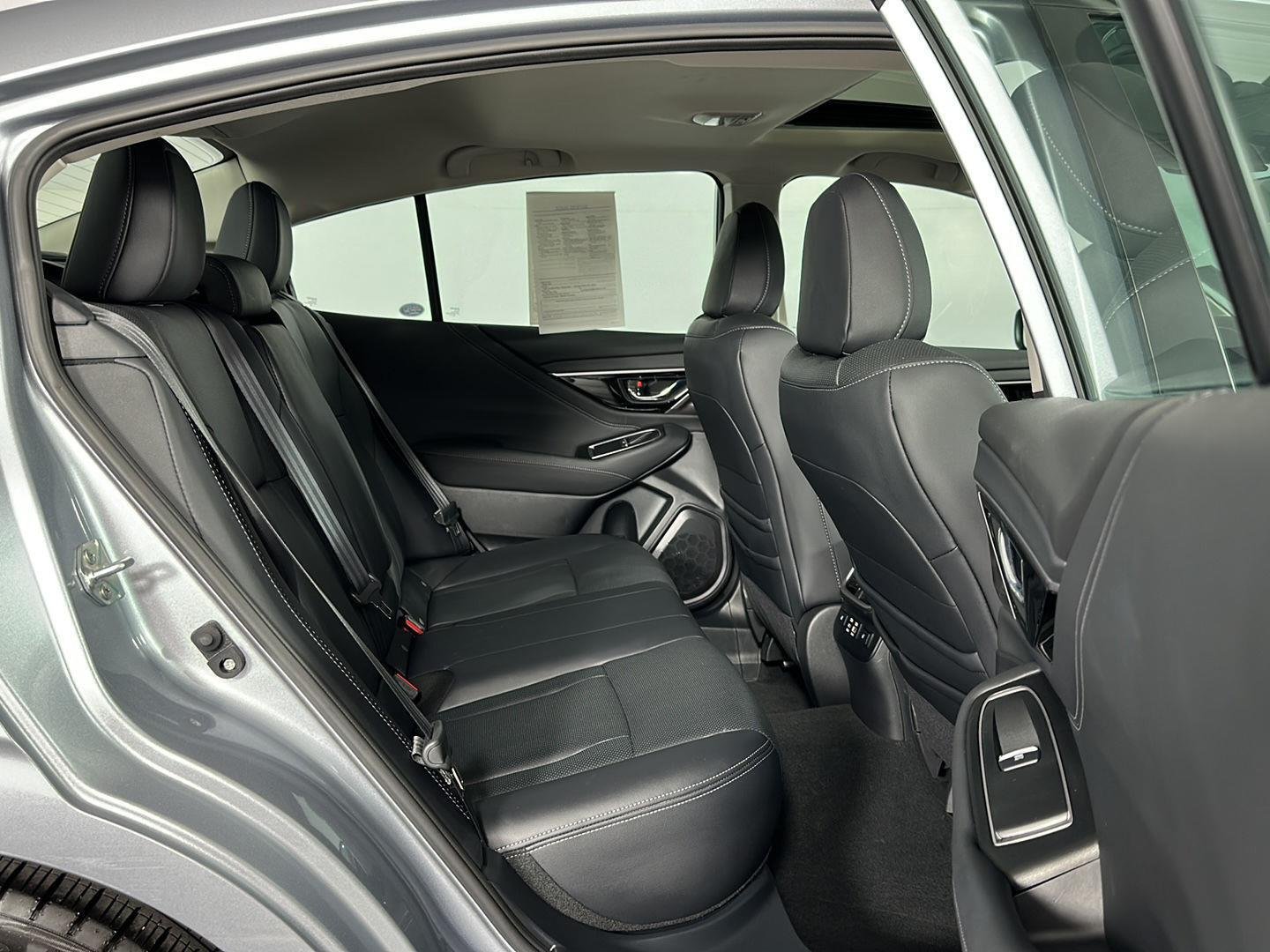 Used 2024 Ice Silver Metallic Subaru Touring XT image 33