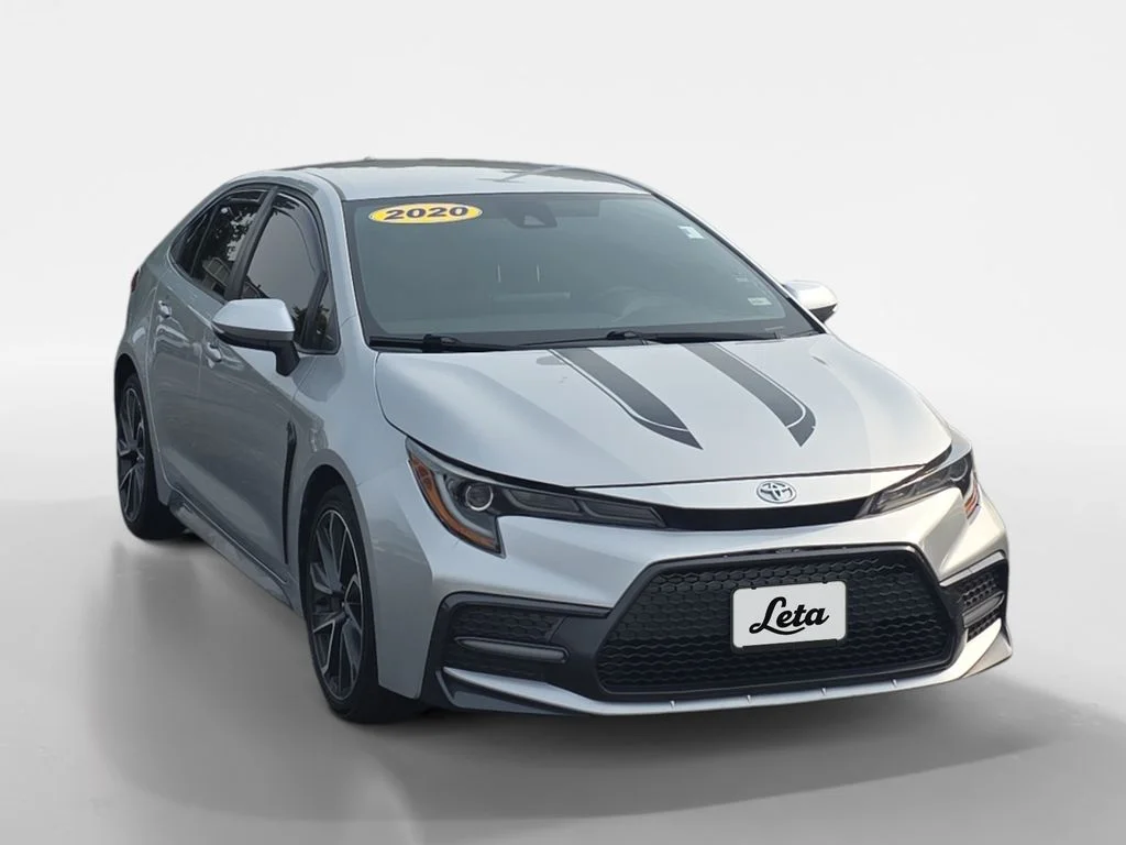 Used 2020 Classic Silver Metallic Toyota SE image 4