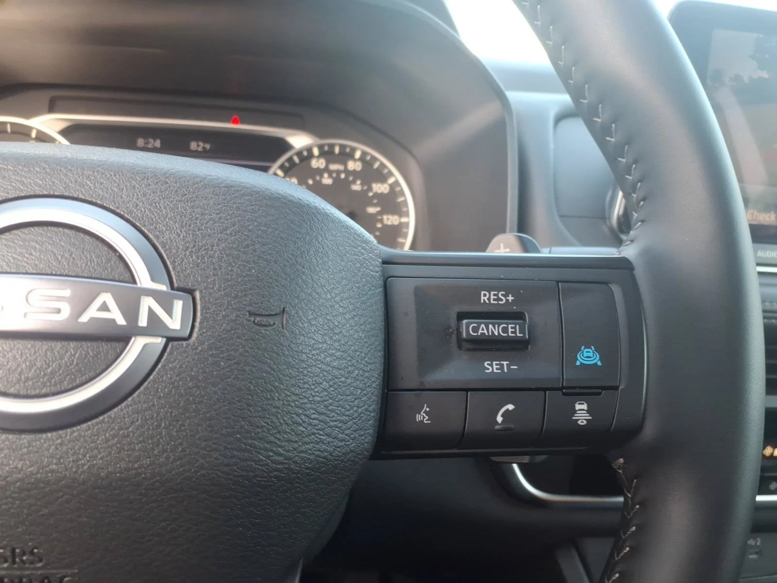 Certified Used 2025 Deep Ocean Blue Pearl Nissan SV image 27