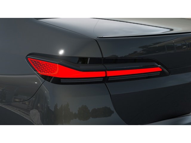 2026 BMW 7 Series 740i - Photo 8
