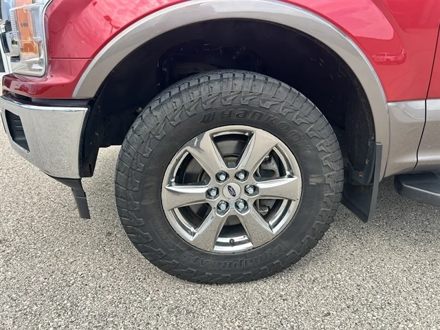Used 2020 Red FORD LARIAT image 11