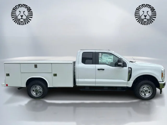New 2026 White Ford XL image 5