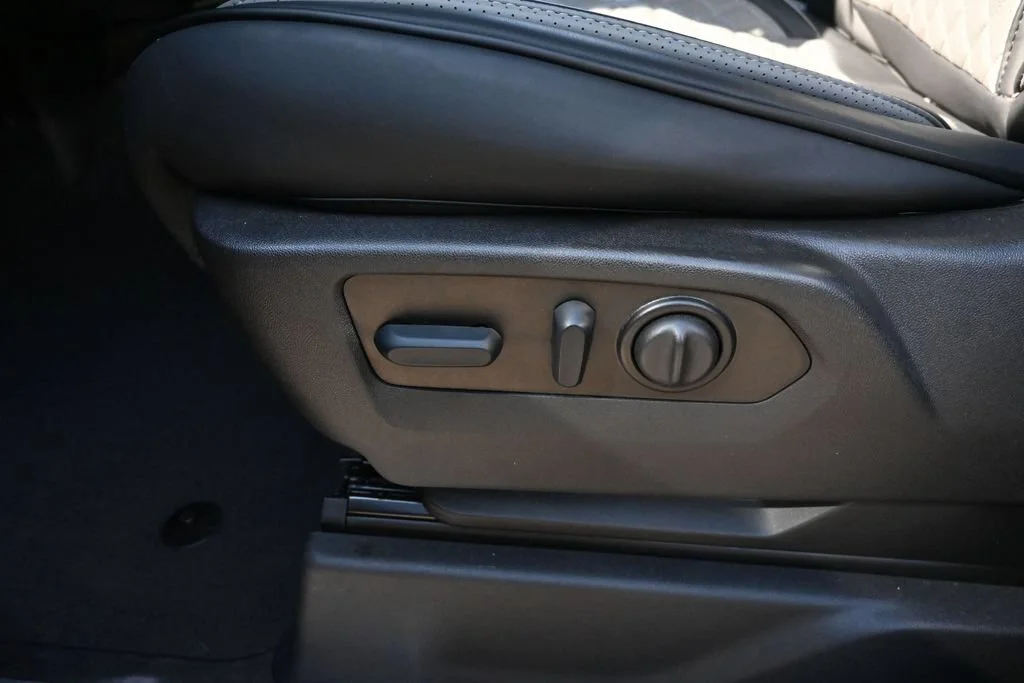Used 2023 Black Chevrolet LT image 19