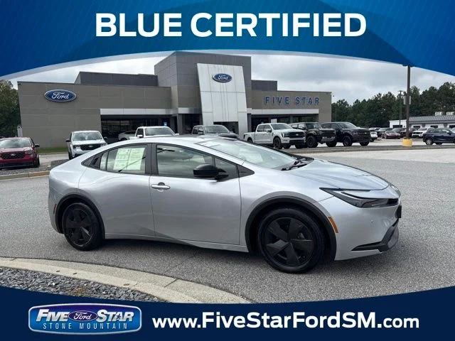 2025 Toyota Prius LE