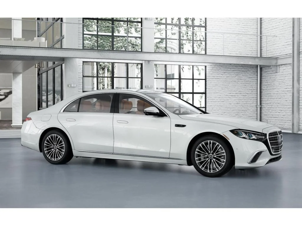 New 2027 White Mercedes-Benz S 580 image 13