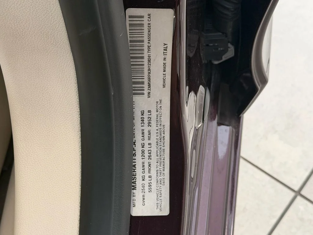Used 2017 Red Maserati S image 19