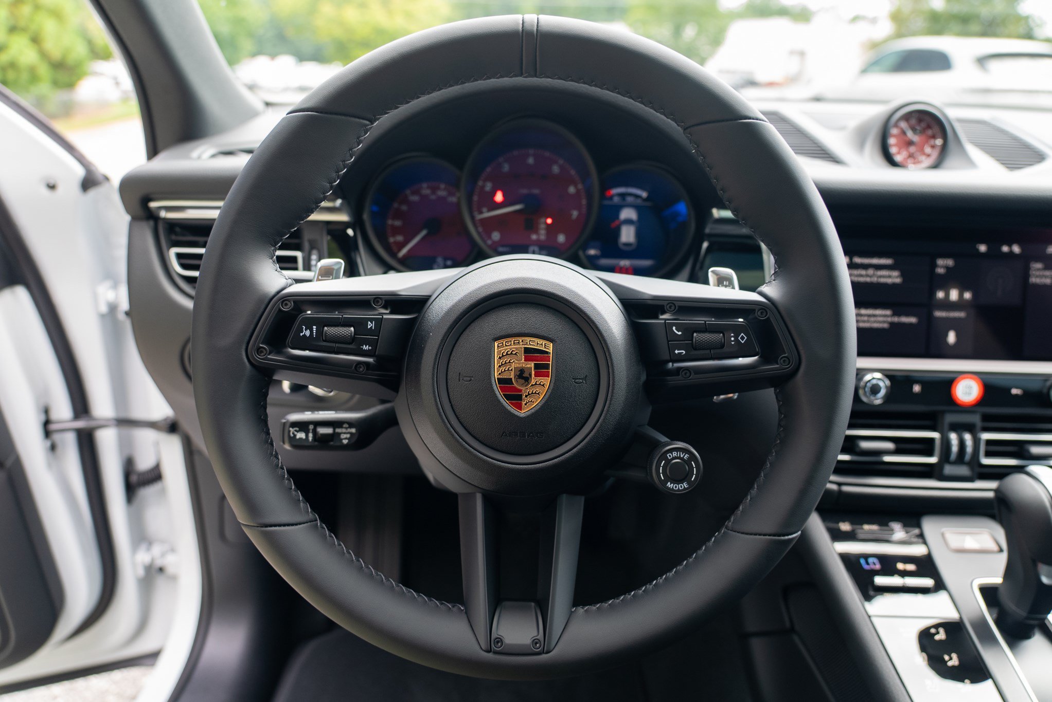 New 2026 Carrara White Metallic Porsche S image 29