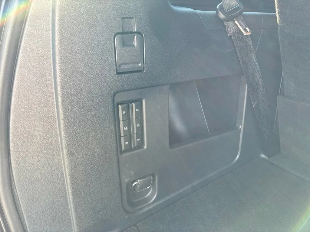 Used 2024 Black Ford Limited image 31