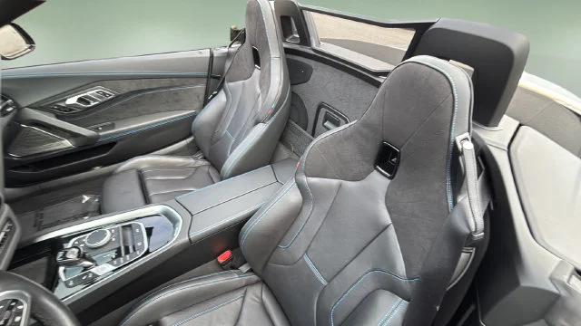 Used 2023 Gray BMW sDrive M40i image 21