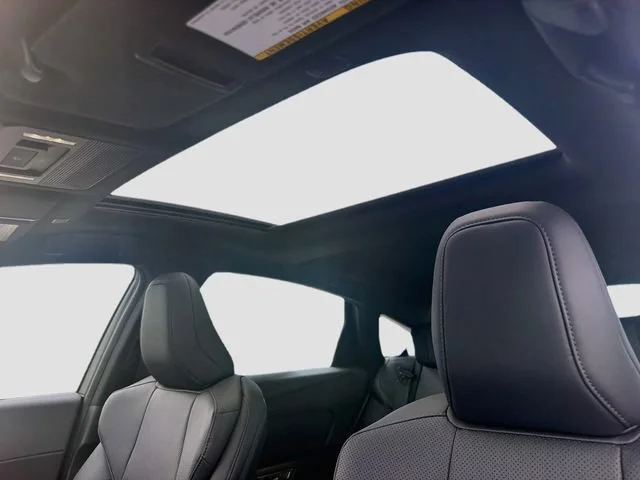 New 2026 Ultra White Lexus PREMIUM PLUS image 25