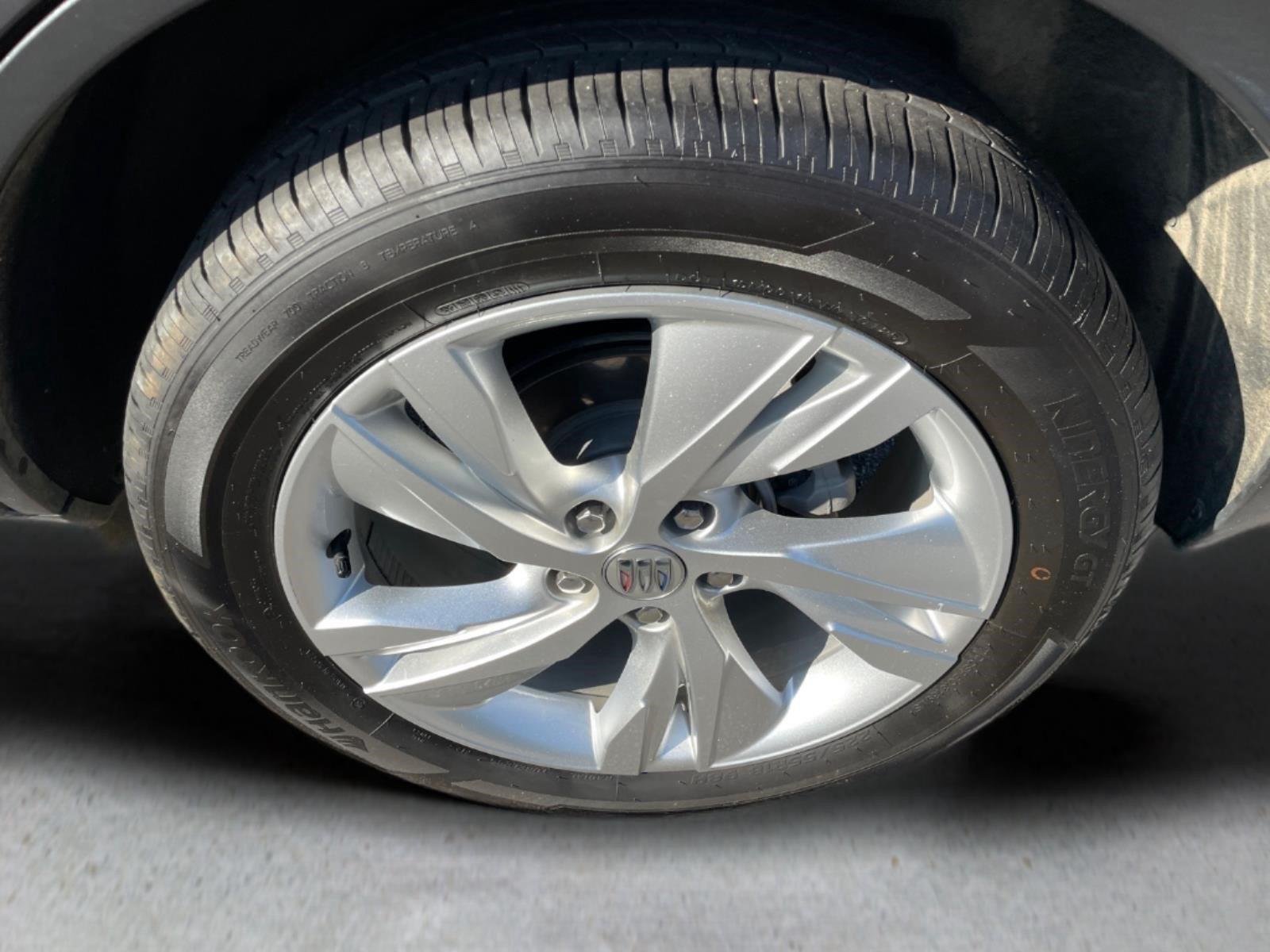 Used 2025 Moonstone Gray Metallic Buick Preferred image 11