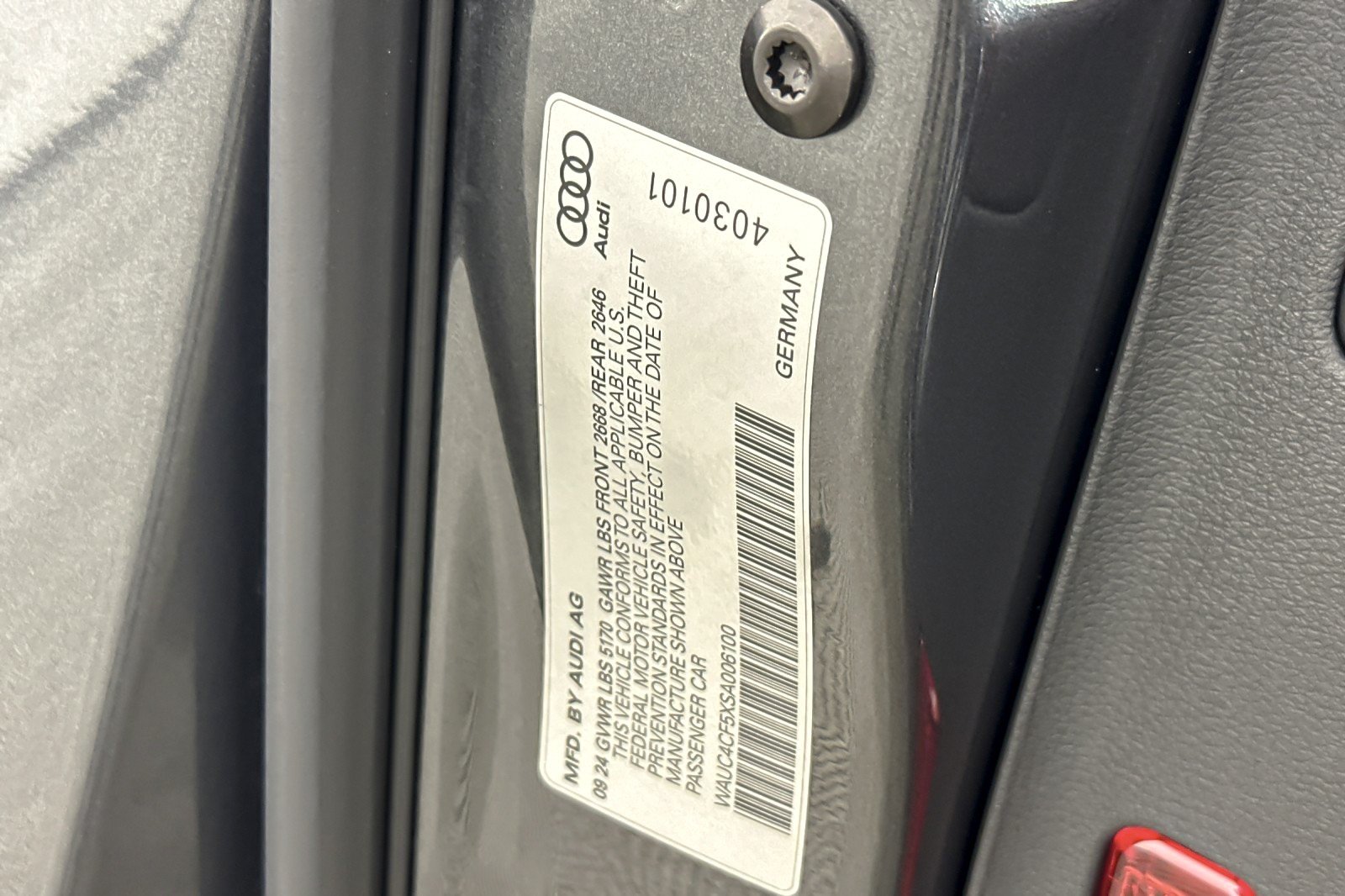 Used 2025 Daytona Gray Pearl Effect Audi Premium Plus 3.0 TFSI quattro image 26