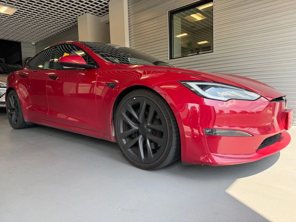 2022 Tesla Model S -'s photo