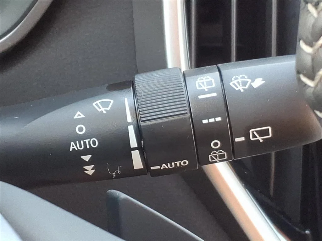 2026 Subaru Ascent Touring - Photo 27