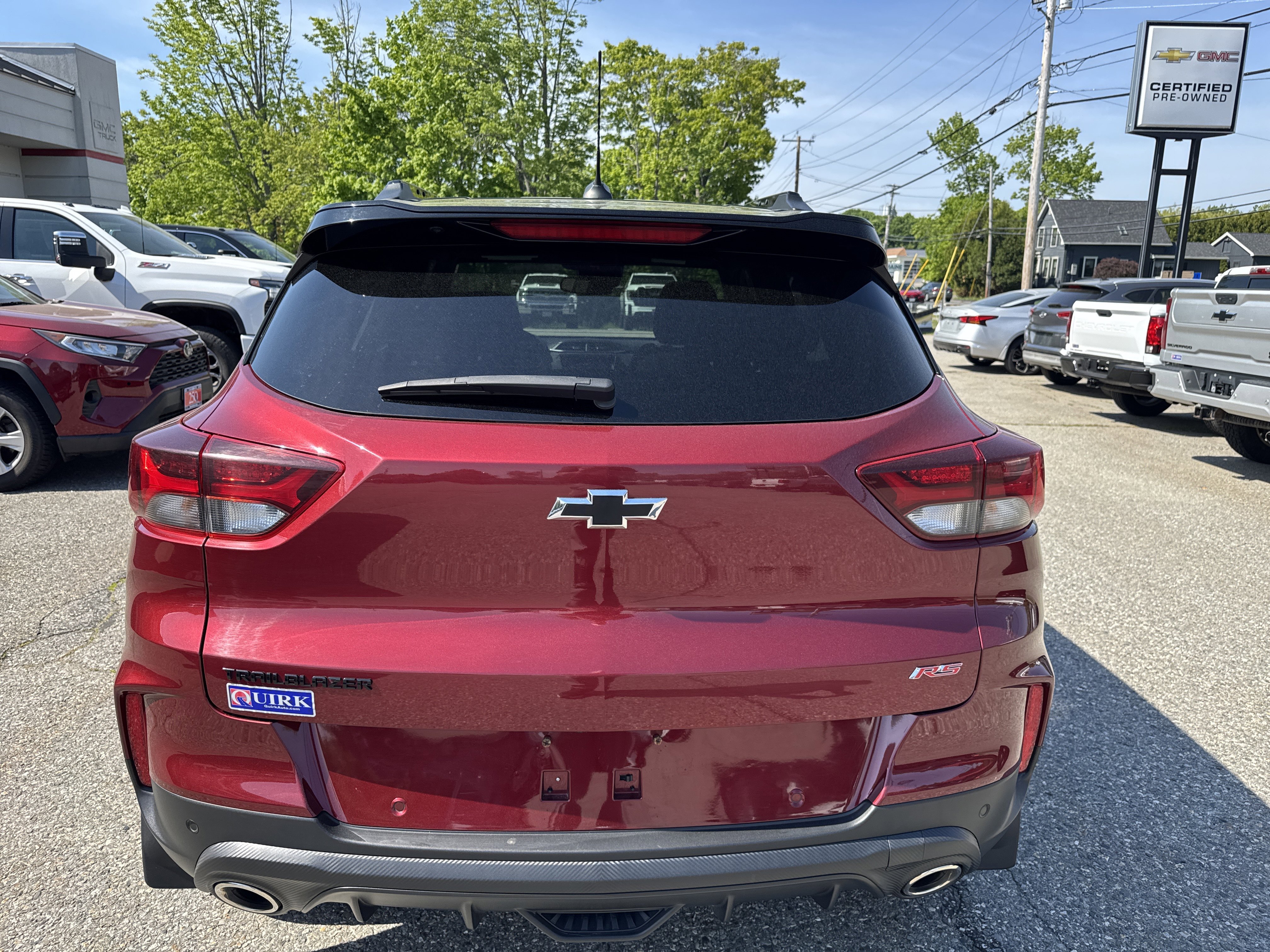 Used 2022 Crimson Metallic Chevrolet RS image 10