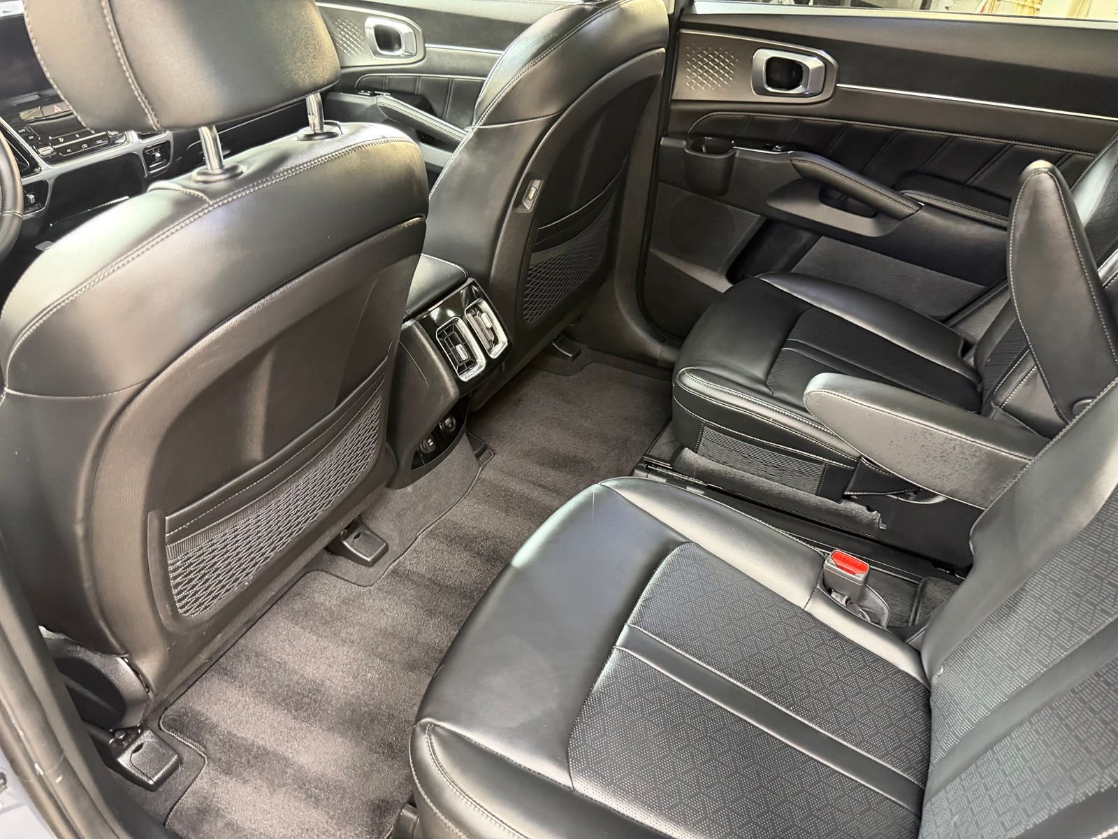 Used 2023 Silver Kia SX image 8
