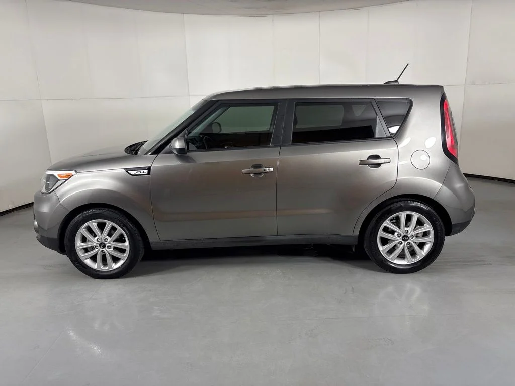 Used 2019 Gray Kia Plus image 5