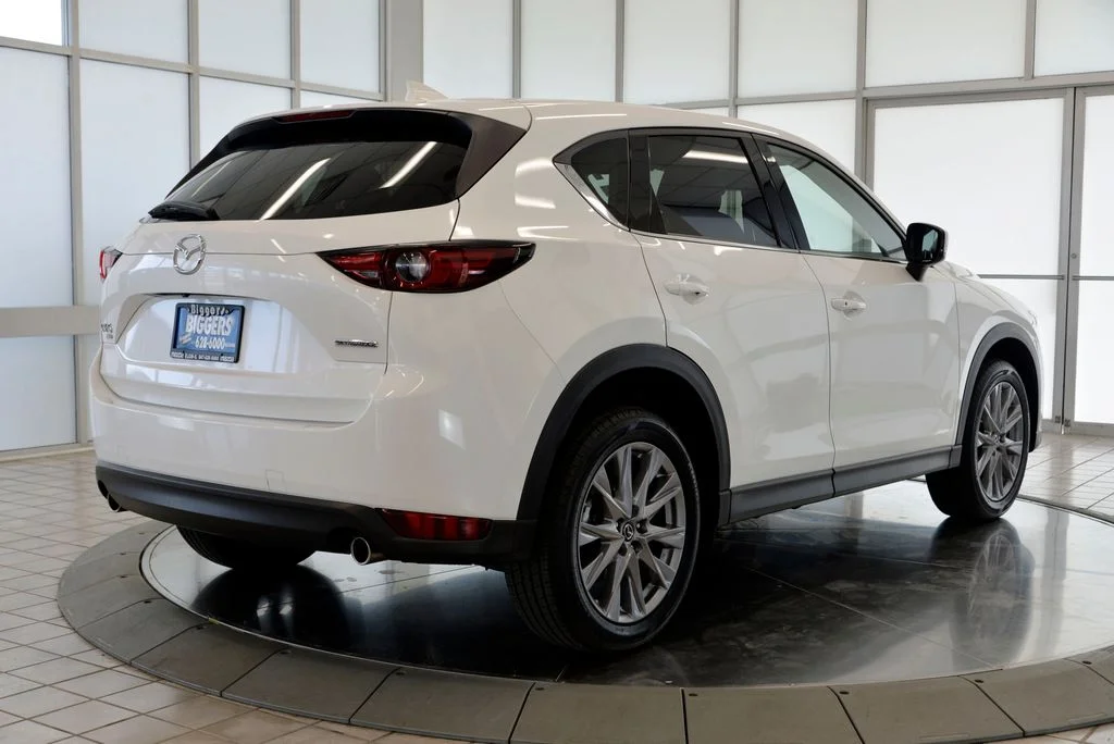 Used 2020 White Mazda Grand Touring image 8