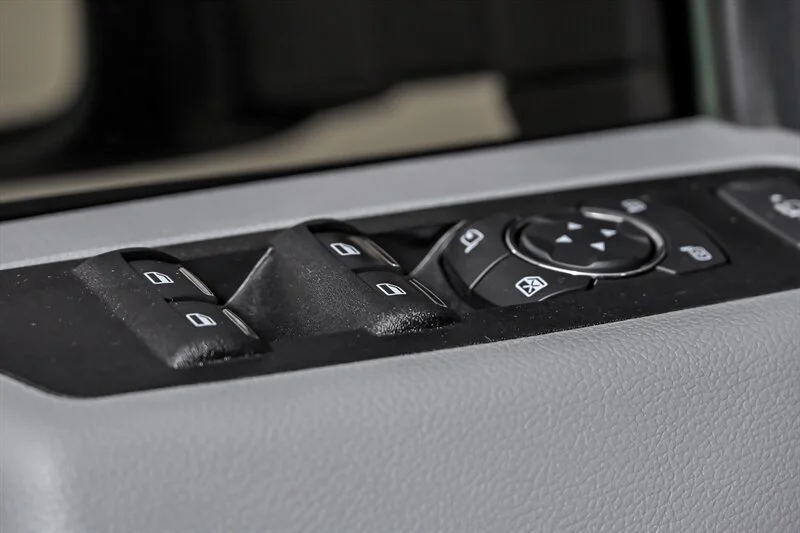 Used 2022 Atlas Blue Ford XL image 22