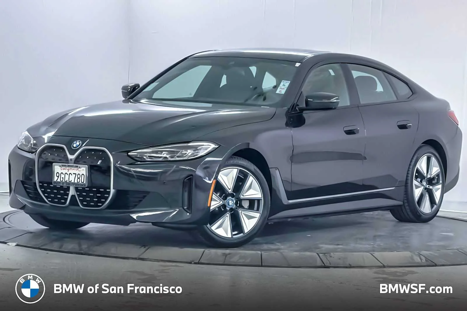 2023 BMW i4 eDrive35's photo