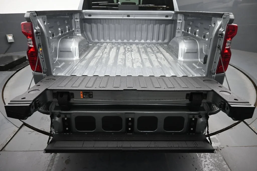 New 2026 Gray Chevrolet LT image 11