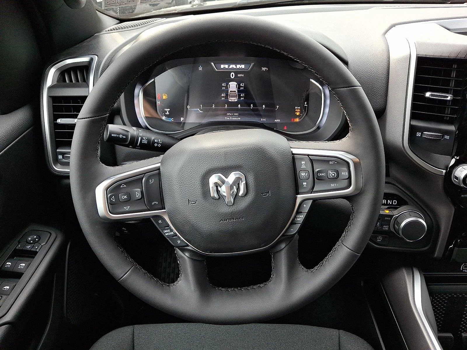 New 2026 Diamond Black Crystal Pearlcoat Ram Big Horn image 14