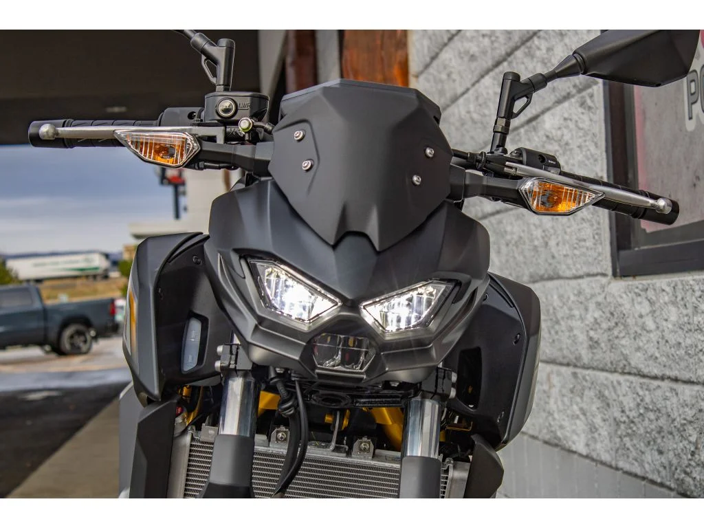 New 2026 Metallic Matte Graphenesteel Gray Kawasaki  image 20